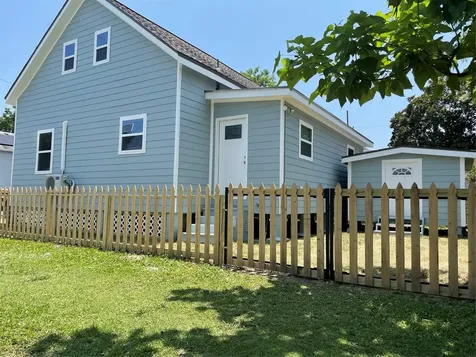 1701 40th Street Galveston TX 77550