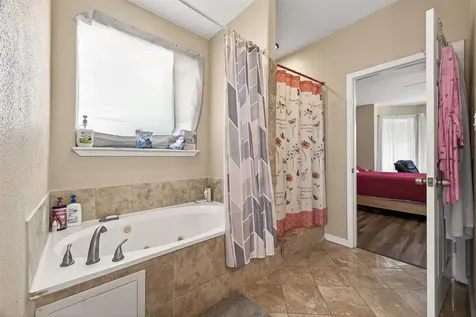 13914 Elmpark Court Houston TX 77014