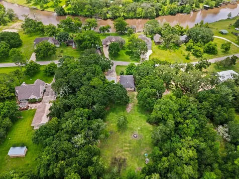 4508 County Road 502d Sweeny TX 77480