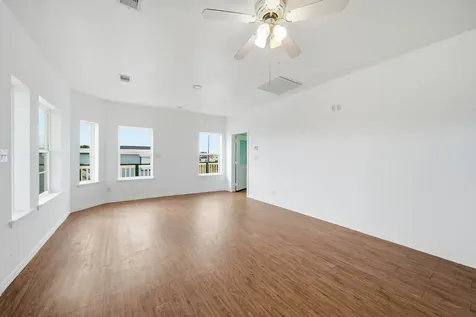 4110 Liberty Drive Galveston TX 77554