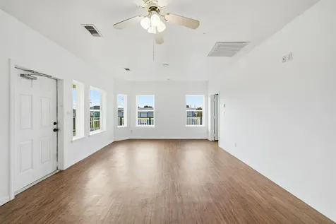 4110 Liberty Drive Galveston TX 77554
