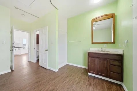 4110 Liberty Drive Galveston TX 77554
