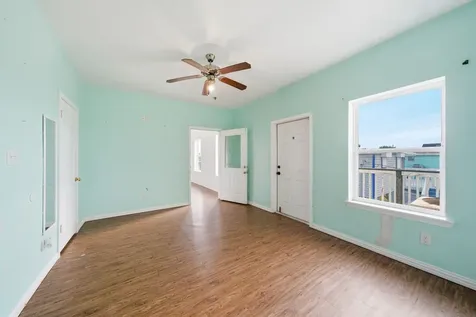 4110 Liberty Drive Galveston TX 77554