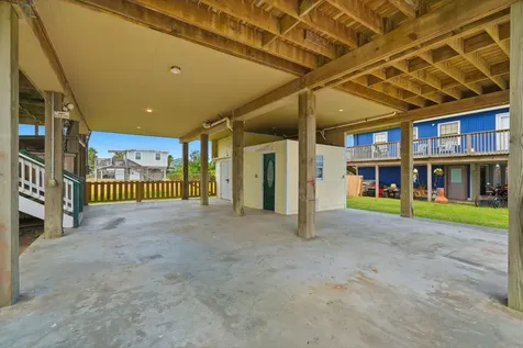 4110 Liberty Drive Galveston TX 77554