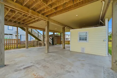 4110 Liberty Drive Galveston TX 77554