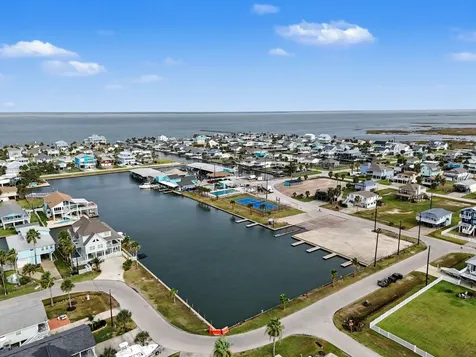 4110 Liberty Drive Galveston TX 77554