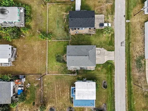 4110 Liberty Drive Galveston TX 77554