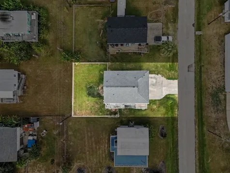 4110 Liberty Drive Galveston TX 77554