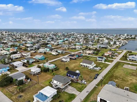 4110 Liberty Drive Galveston TX 77554
