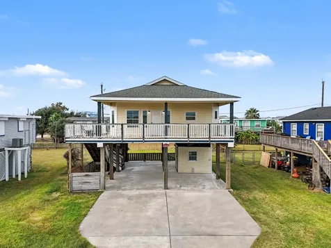4110 Liberty Drive Galveston TX 77554