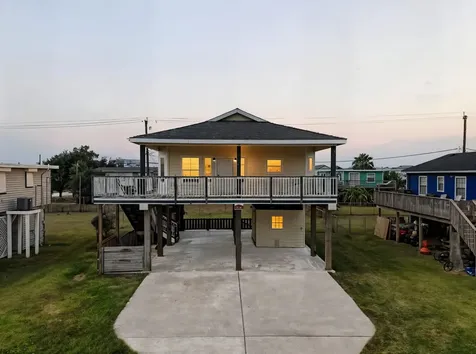 4110 Liberty Drive Galveston TX 77554