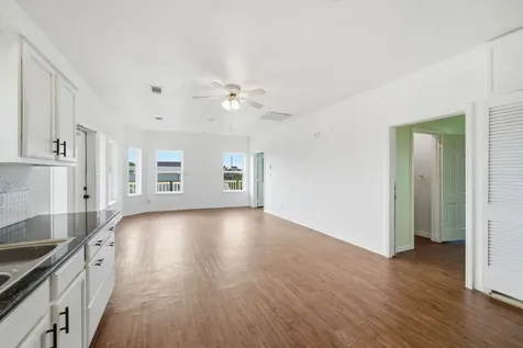 4110 Liberty Drive Galveston TX 77554