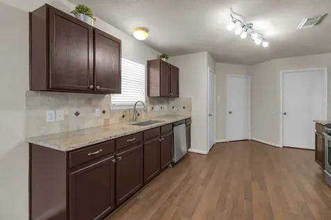 20039 Oland Way Houston TX 77073