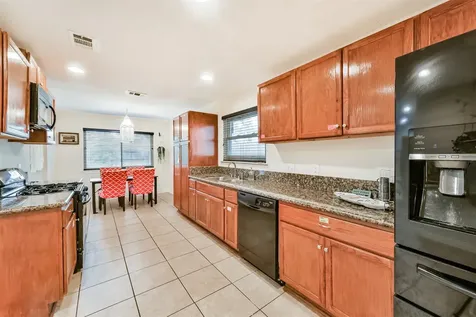 1422 Cedarbrook Court Seabrook TX 77586