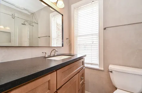 1632 Bonnie Brae Street B Houston TX 77006
