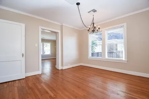 1632 Bonnie Brae Street B Houston TX 77006