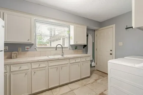 8342 Knurled Oak Lane Spring TX 77379