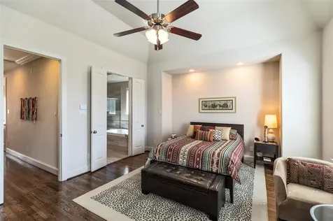 2318 Hutchins Street Houston TX 77004