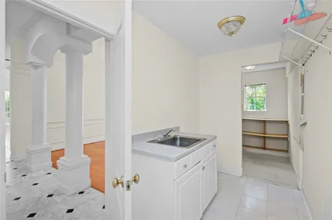 16 Treverstone Court Sugar Land TX 77479