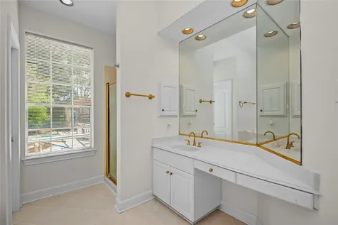 16 Treverstone Court Sugar Land TX 77479