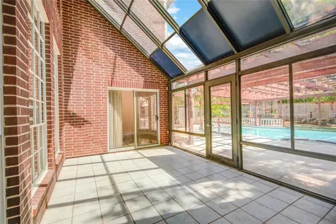 16 Treverstone Court Sugar Land TX 77479