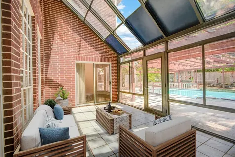16 Treverstone Court Sugar Land TX 77479