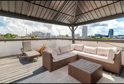 4118 Floyd Street A Houston TX 77007