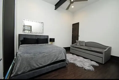 4118 Floyd Street A Houston TX 77007
