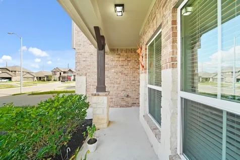 2507 Sunlit Meadow Trail Fresno TX 77545