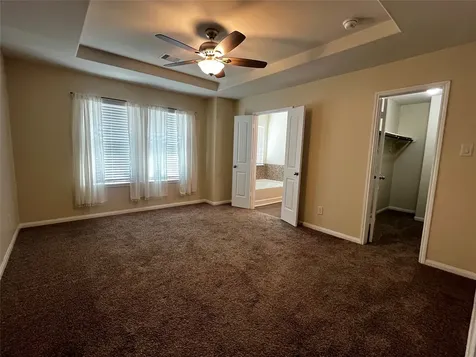 2340 La Salle Woods Conroe TX 77304