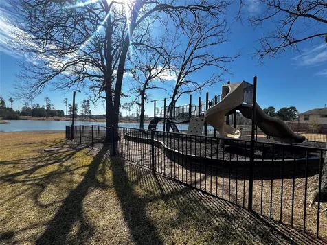 2340 La Salle Woods Conroe TX 77304