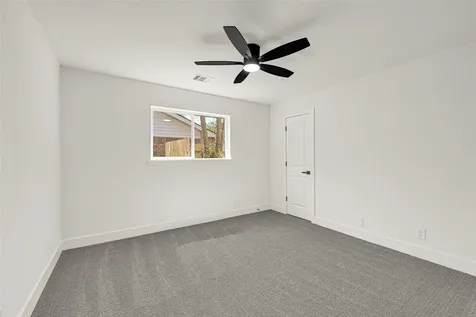 2100 Crestwood Drive Richmond TX 77469