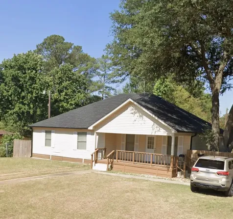 1011 Flanagan Drive Longview TX 75602
