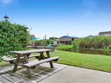 894, 896 S Crystal Beach Road Crystal Beach TX 77650