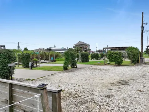 894, 896 S Crystal Beach Road Crystal Beach TX 77650
