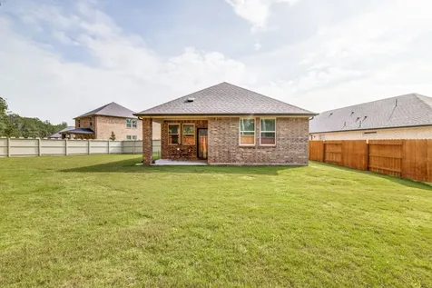 17514 Rosette Grass Drive Conroe TX 77385