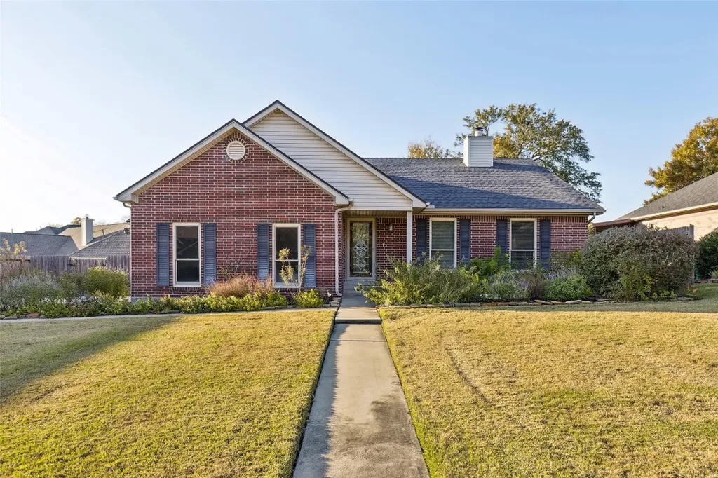 7112 Pleasure Lake Drive Willis TX 77318