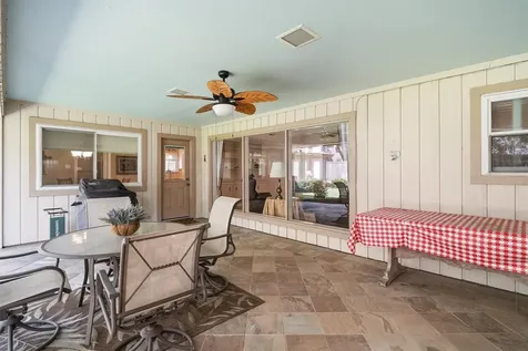 611 Forest Lake Drive Seabrook TX 77586