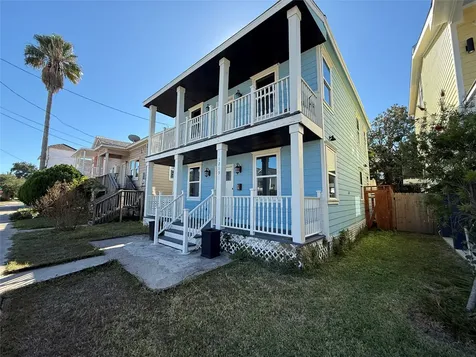 1213 32nd Street Galveston TX 77550