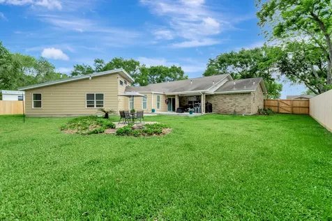 1002 S 2nd Street Ganado TX 77962