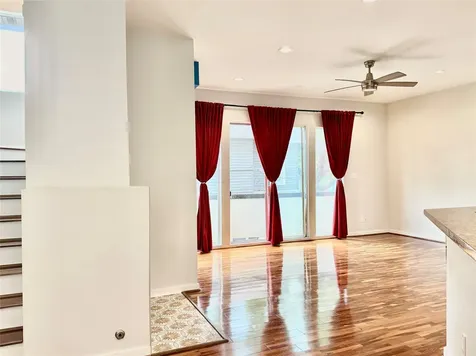 608 W Drew Street B Houston TX 77006