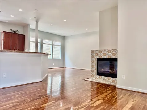 608 W Drew Street B Houston TX 77006