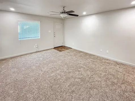 10535 Mills Road 4b Houston TX 77070