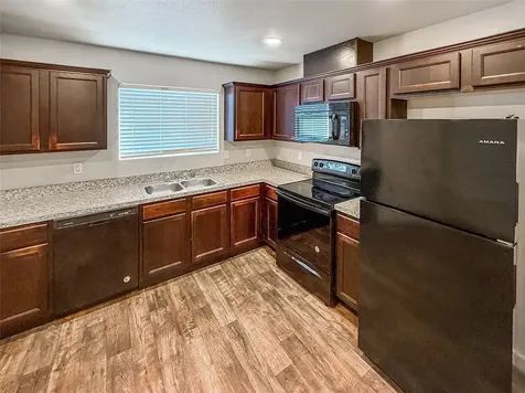 10535 Mills Road 4b Houston TX 77070