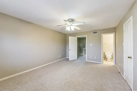 11525 Burdine 402 Road 402 Houston TX 77035