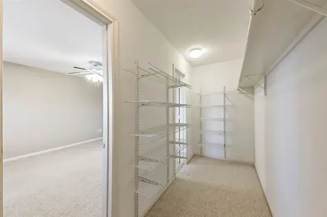 11525 Burdine 402 Road 402 Houston TX 77035