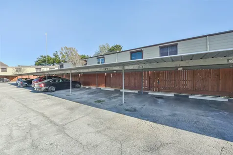 11525 Burdine 402 Road 402 Houston TX 77035