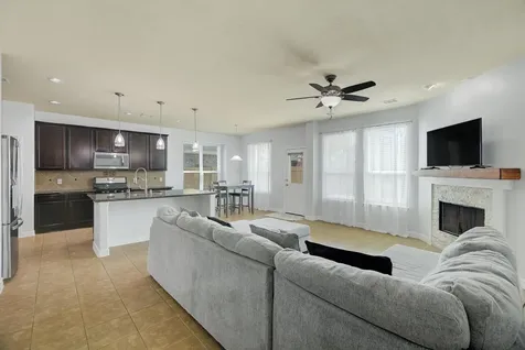 326 Polar Bear Trail Crosby TX 77532