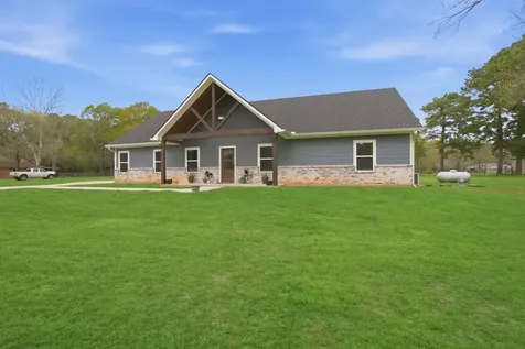 386 Pearl Thomas Road Livingston TX 77351