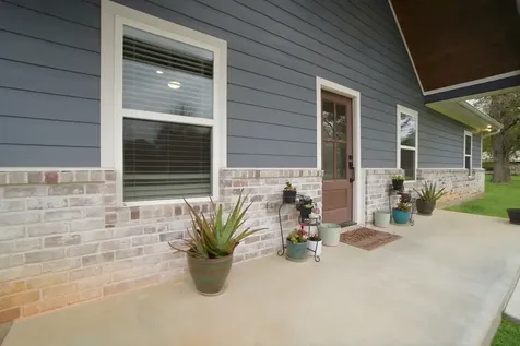 386 Pearl Thomas Road Livingston TX 77351